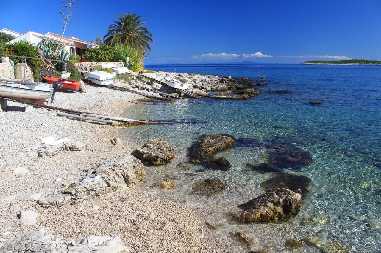 Apartments By The Sea Milna, Vis - 8895 Rukavac  Esterno foto