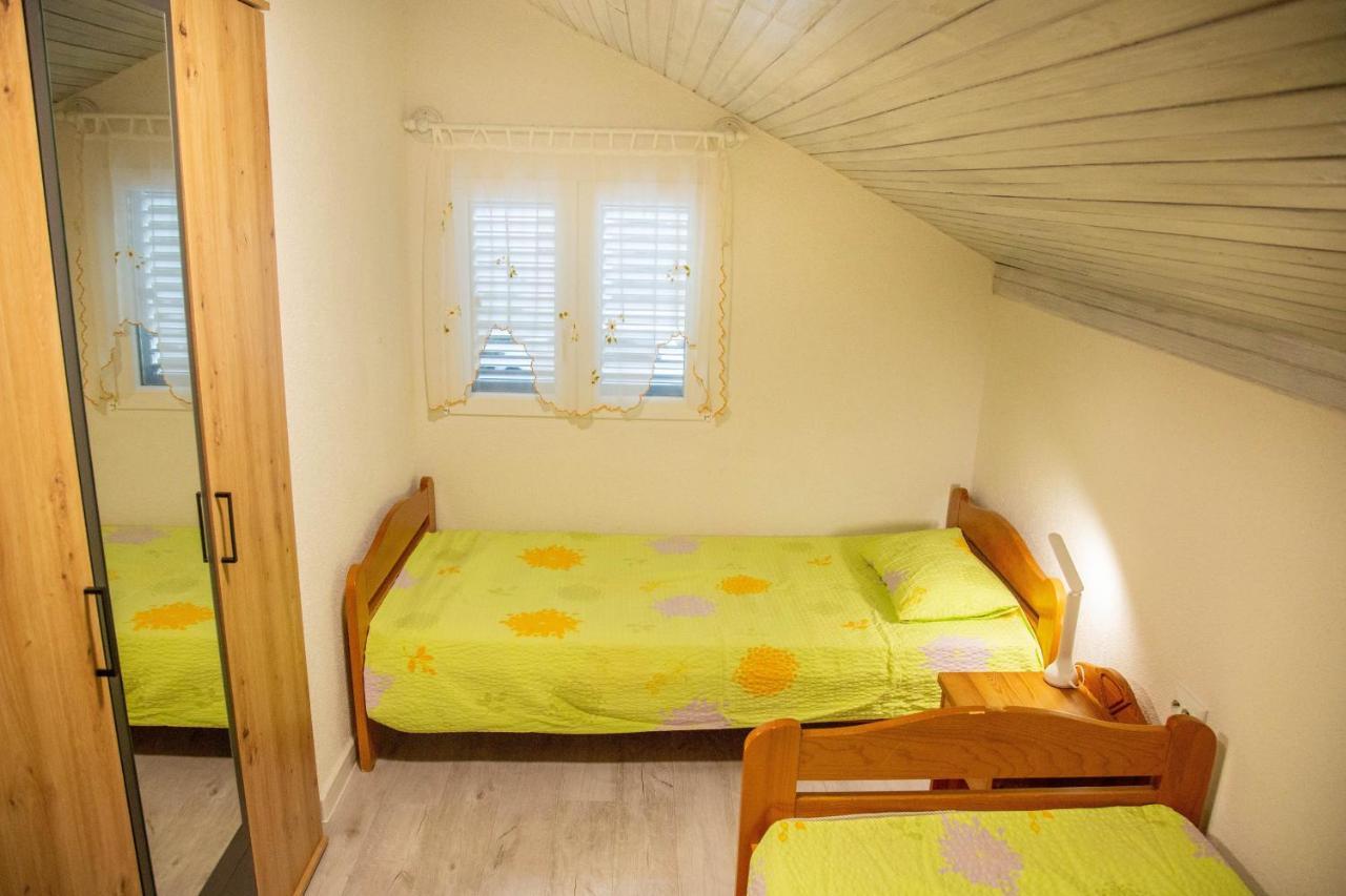Apartments By The Sea Milna, Vis - 8895 Rukavac  Esterno foto